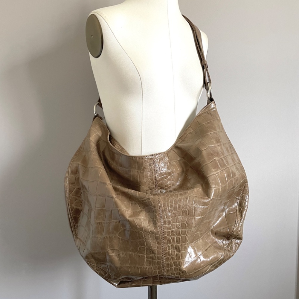 🛑 Taupe Croc Embossed Leather Slouchy Crescent Purse - HUGE! - Picture 1 of 8